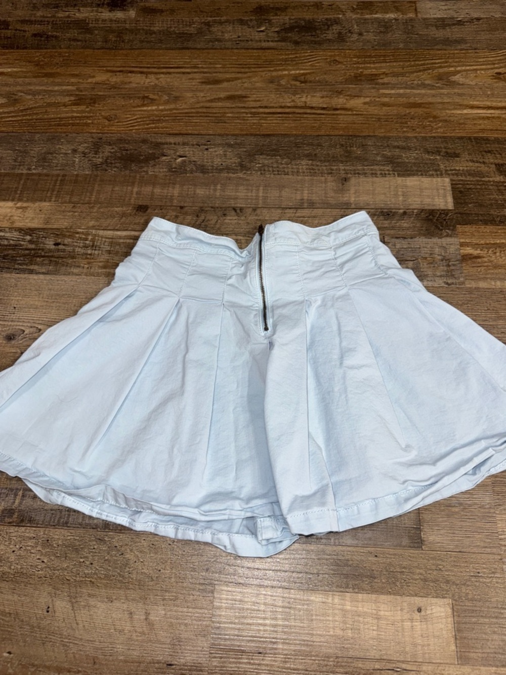 American Eagle Light Blue Pleated Mini Skirt Size 4 Regular Back Zip Preppy - Picture 9 of 10